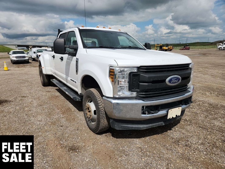 2019-ford-f350-image-2
