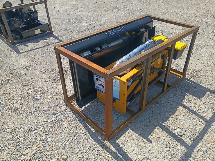 #l66-023-•-agt-breaker-hammer-skid-steer-attachment-image-8