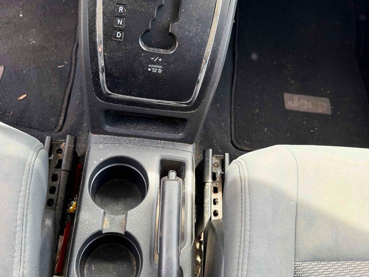 2010-jeep-patriot-image-14