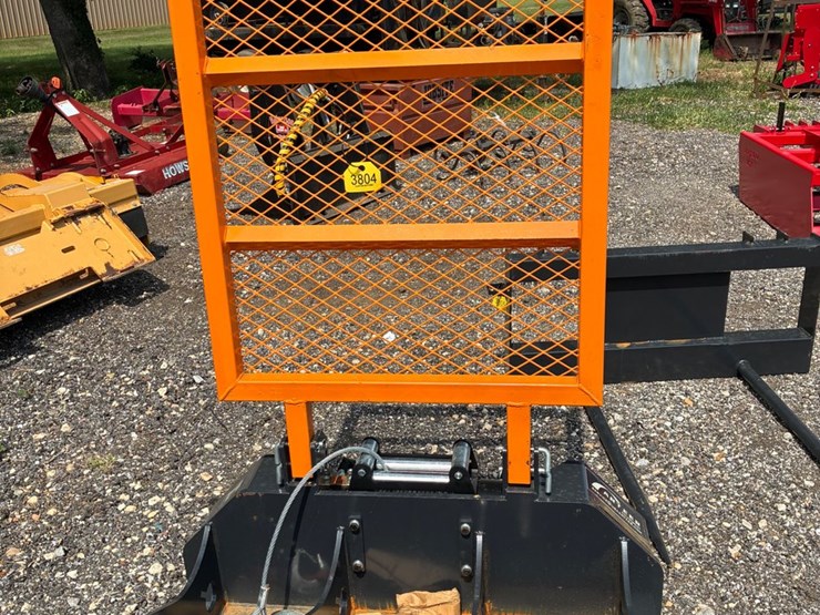 #3804-•-arteer-15000lb-winch-image-3