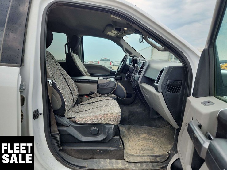 2020-ford-f150-image-15