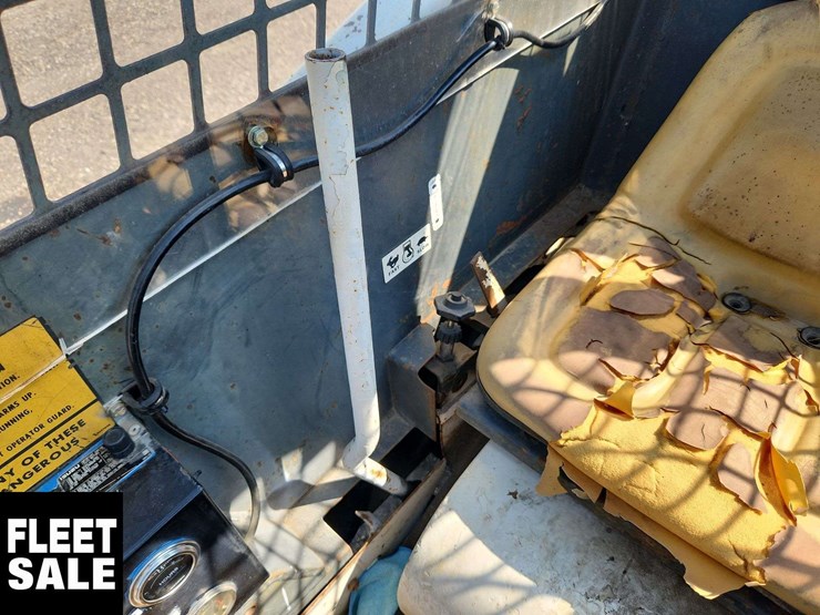 bobcat-825-image-24