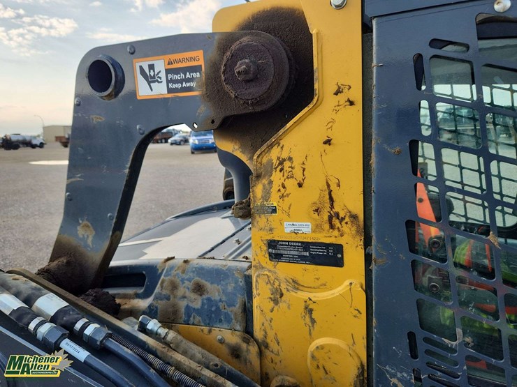 2024-deere-325g-image-40
