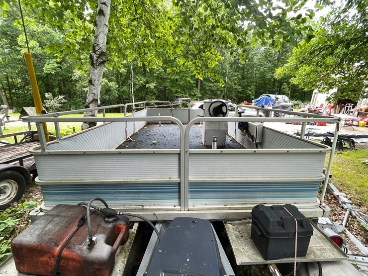 #6100-•-northwoods-pontoon-with-north-country-pontoon-scissor-trailer-(sells-bill-of-sale)-image-14