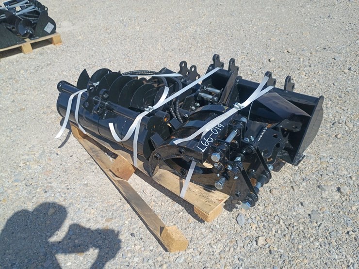 #l66-019-•-agt-mini-excavator-attachment-set-image-6