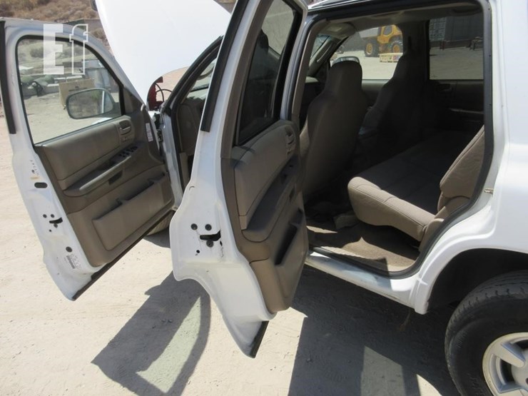 2001-dodge-durango-image-13