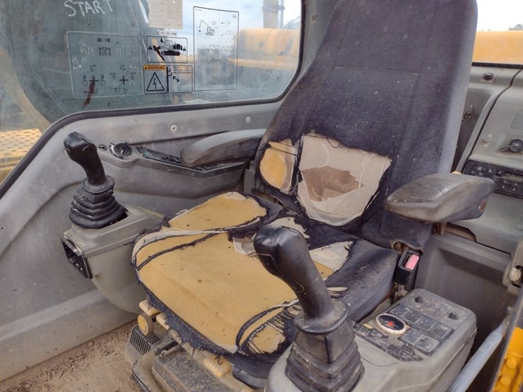 05-volvo-160b-lc-excavator-(qea-4903)-image-13
