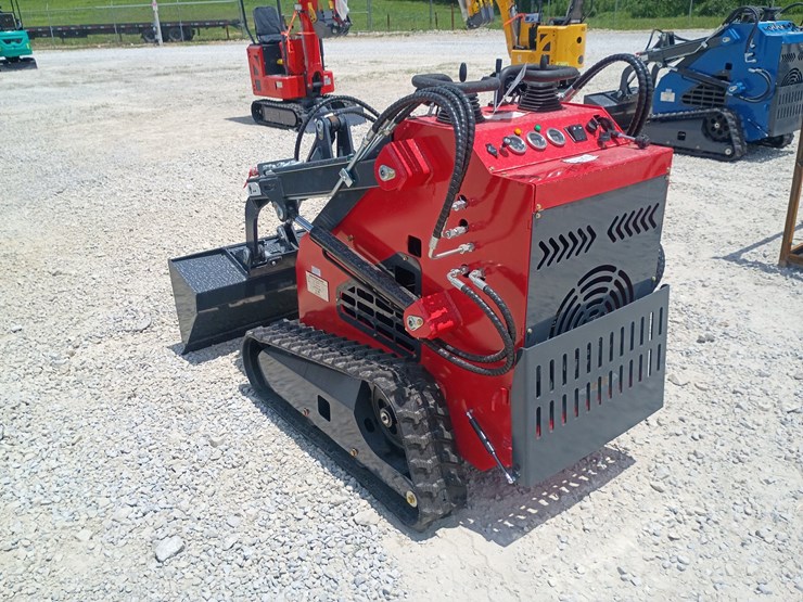 #l63-009-•-2026-zjg-380-mini-skid-steer-image-2