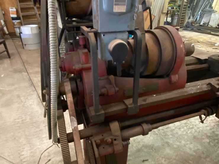 #205-•-lathe-image-5