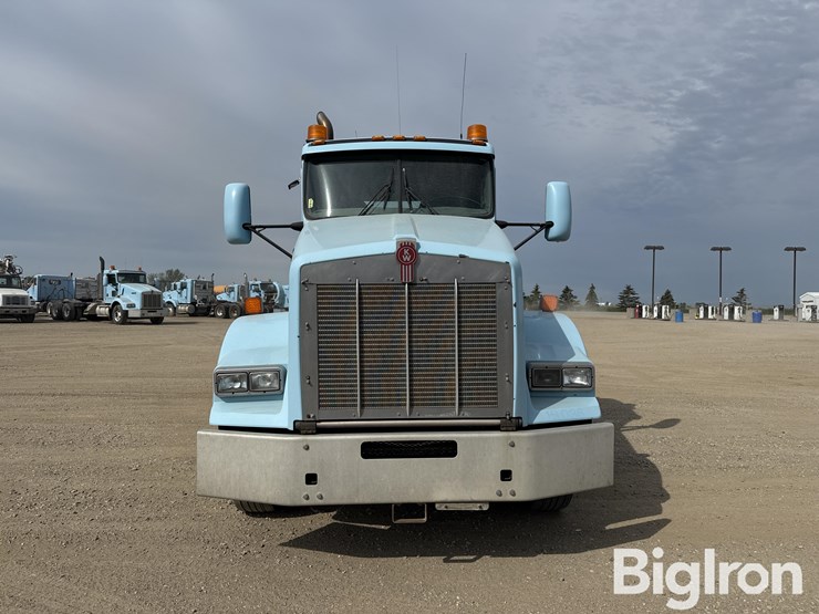 2008-kenworth-t800-image-2