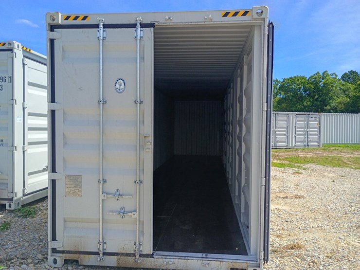 #l62-000-•-40ft-container-image-11