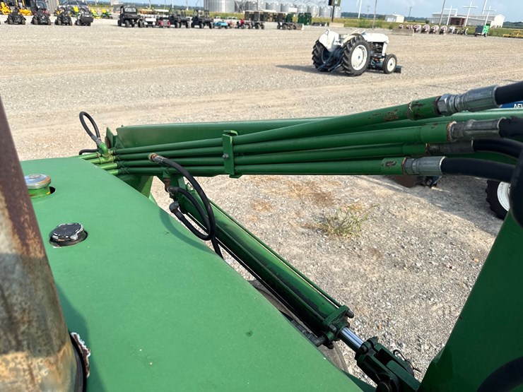 john-deere-1530-image-18
