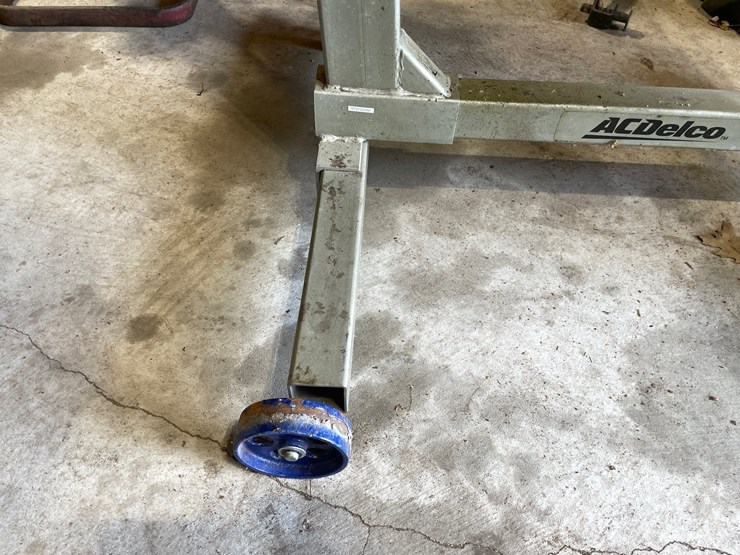 #6178-•-swinger-4-cycle-engine-and-stand-image-10