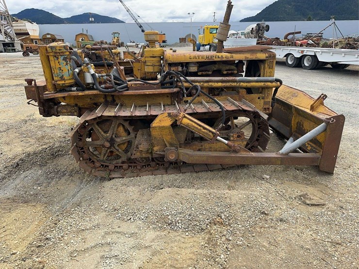 caterpillar-d2-image-6