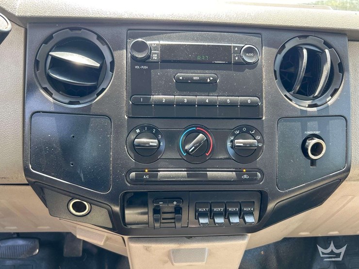 2008-ford-f550-image-15