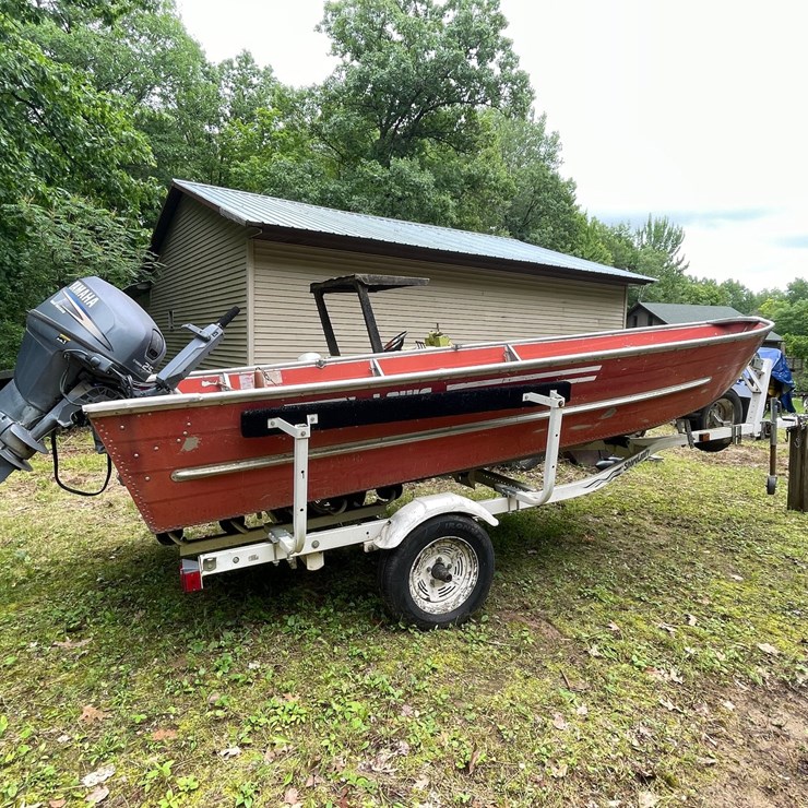 #6137 • 1981 Lowe Line Boat with 1999 Shorelander Boat Trailer (Sells Bill of Sale)