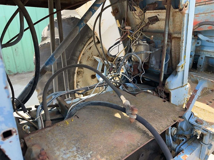 ford-6000-image-27