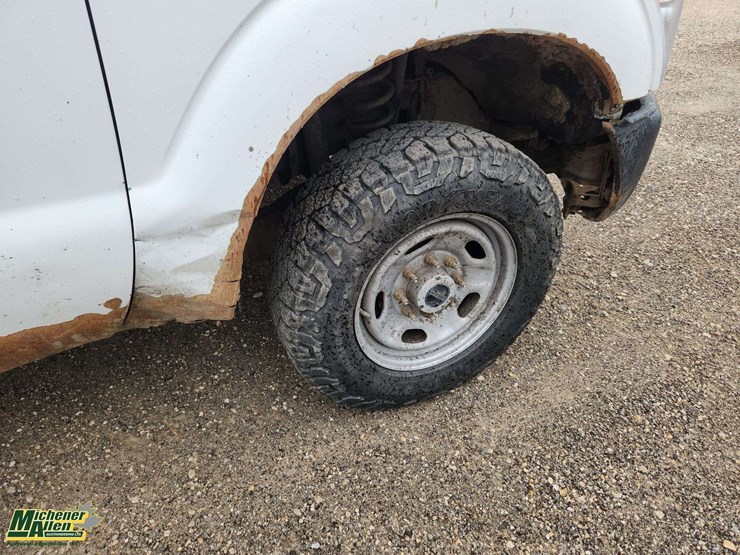 2015-ford-f250-image-11