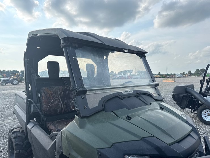 2014-honda-pioneer-700-image-34
