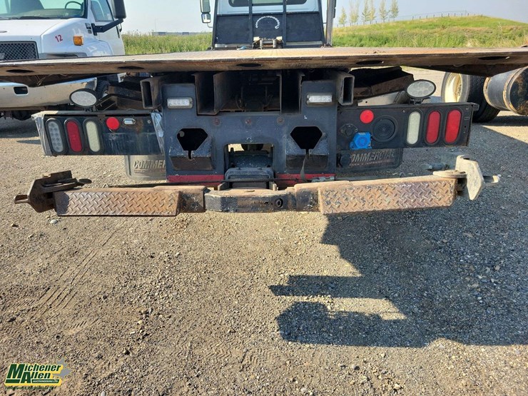 international-durastar-4400-image-39