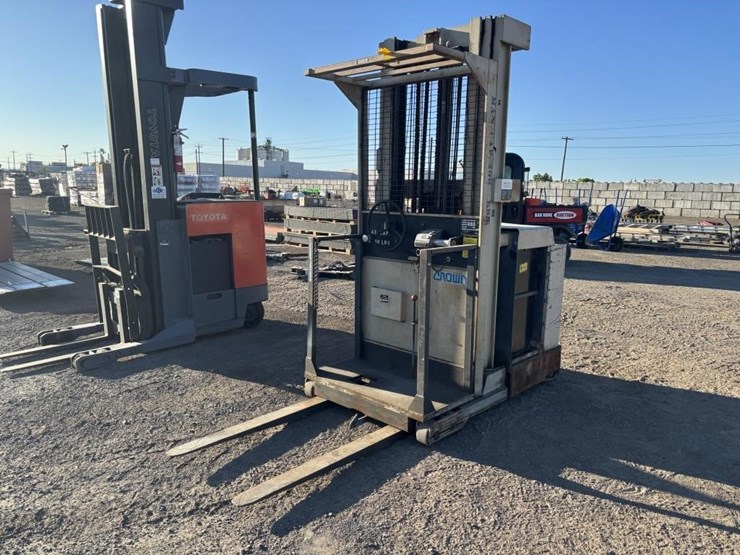 crown-30sp42tt-image-1