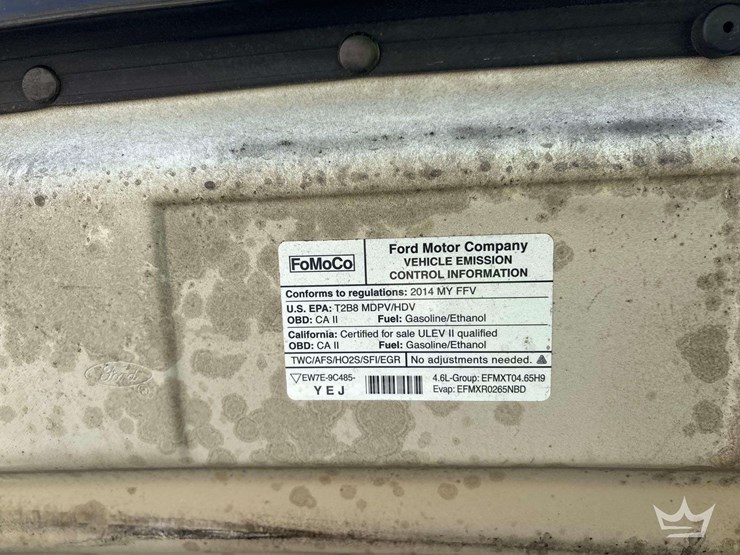 2014-ford-cargo-image-10