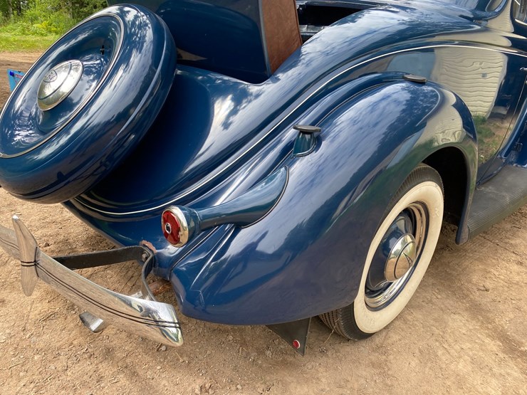 #1201-•-1936-ford-coupe-(has-wi-title)-image-24