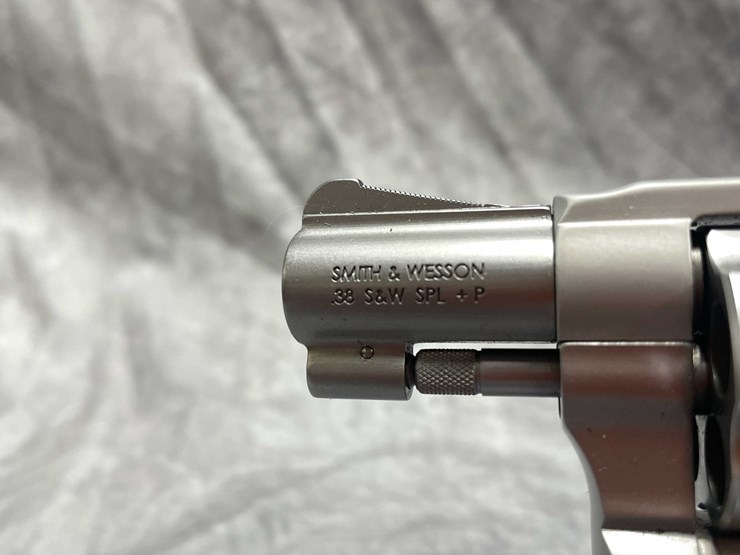 #10859-•-smith-&-wesson-m637-,-38-spl-revolver,-sn:-cvp9964637-2-image-9