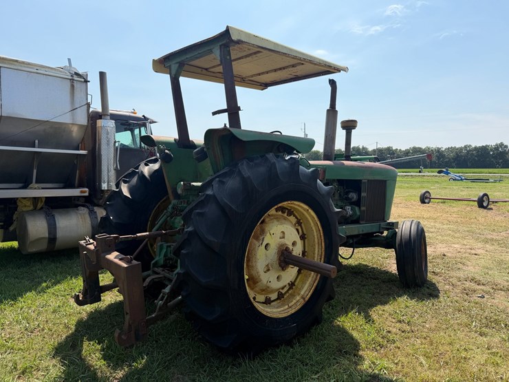 john-deere-6-image-3