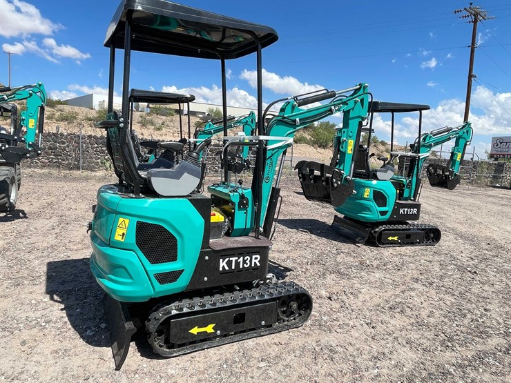 #2457-•-2026-cfg-kt13r-mini-excavator-image-10