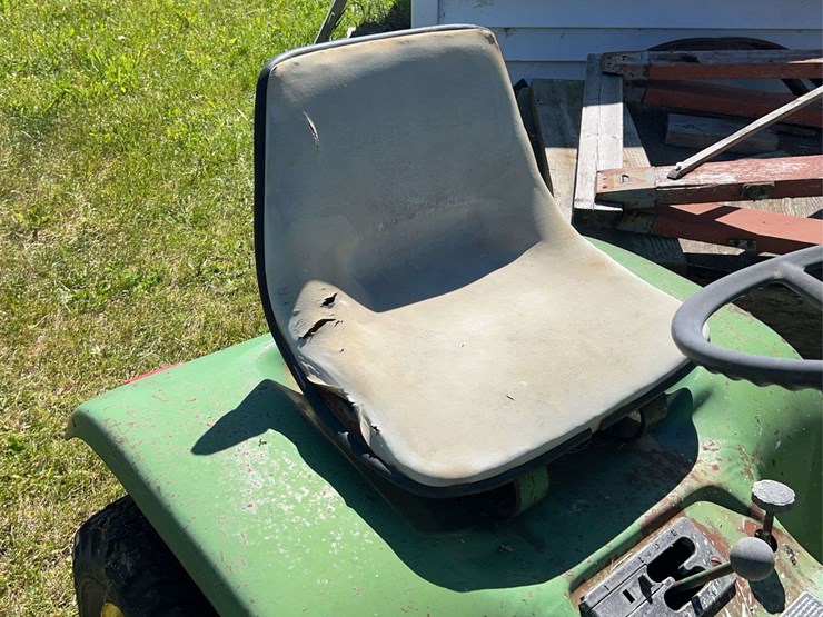 john-deere-112-image-11