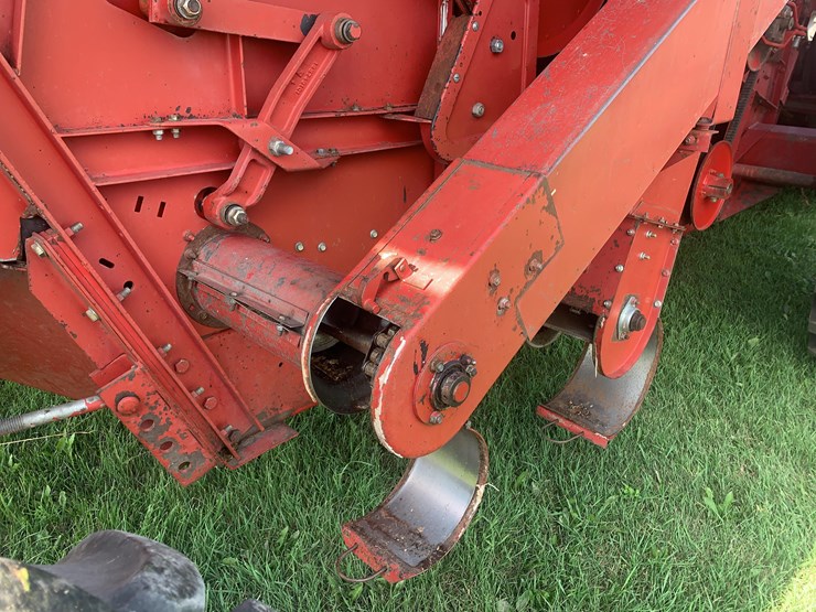 case-ih-1680-image-15
