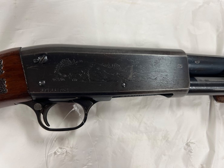 #5141-•-ithaca-m37-featherweight-20ga-pump-image-8