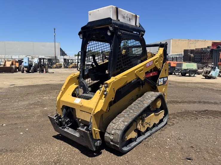 2018-caterpillar-259d-image-1