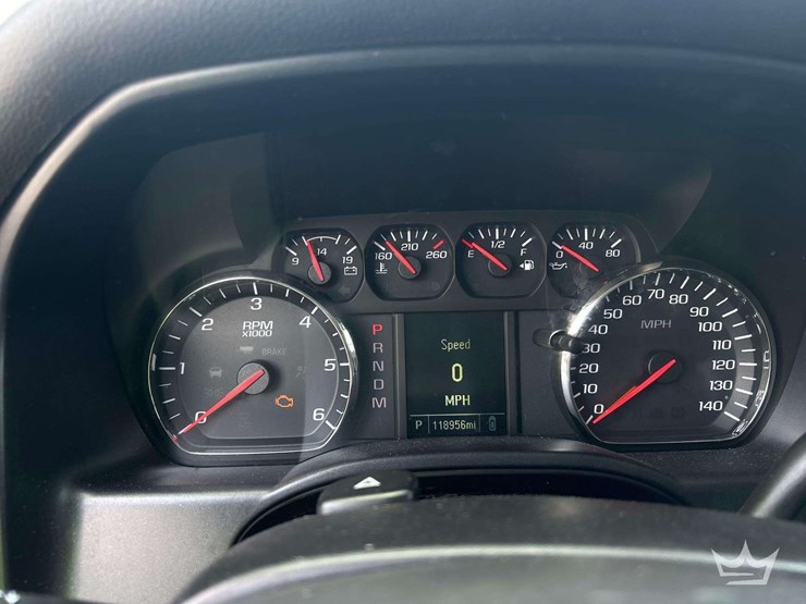 2015-chevrolet-silverado-1500-image-18
