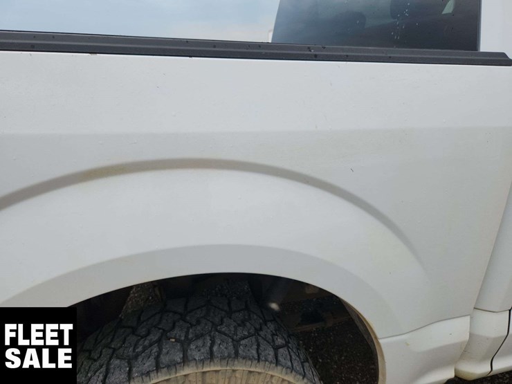 2020-ford-f150-image-32