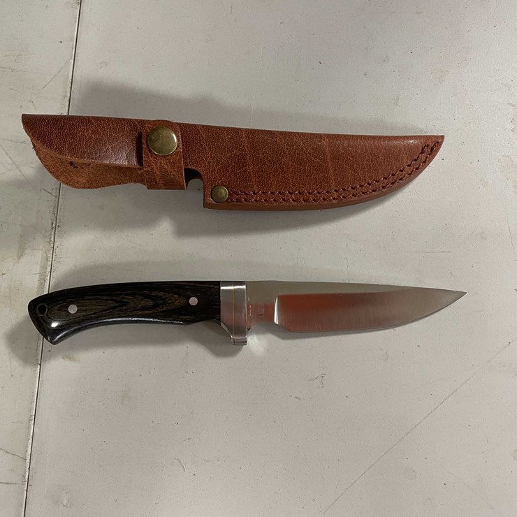 #10814 • Cocabola Handle 5.5" Drop Point Knife