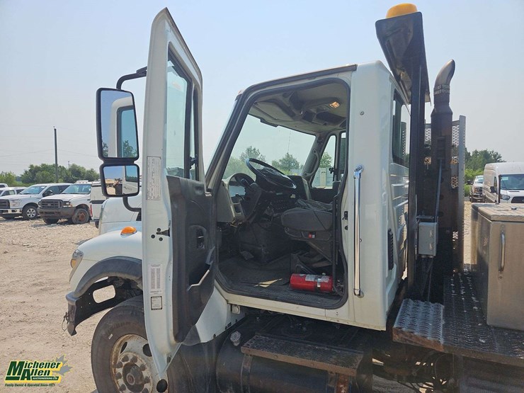 2008-international-workstar-7400-image-21