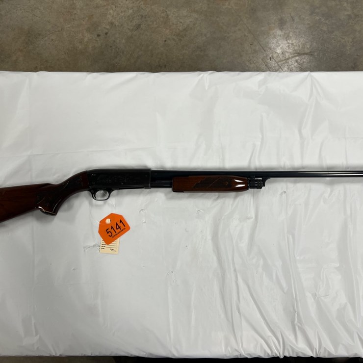 #5141 • Ithaca M37 Featherweight 20ga Pump