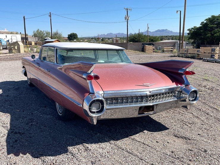 #2109-•-1959-cadillac-62-series-image-5