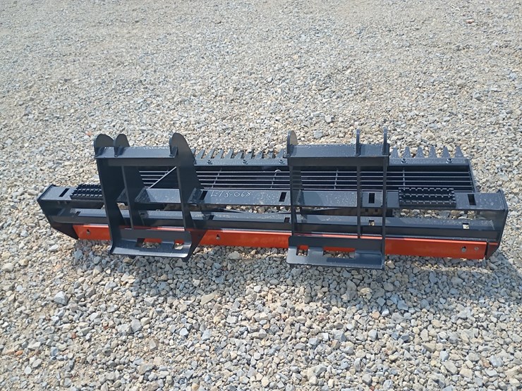 #l73-068-•-wolverine-land-leveler-skid-steer-attachment-image-3