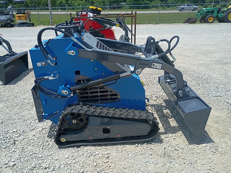 #l63-010-•-2026-zjg-380-mini-skid-steer-image-5