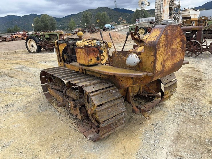 caterpillar-d2-image-3