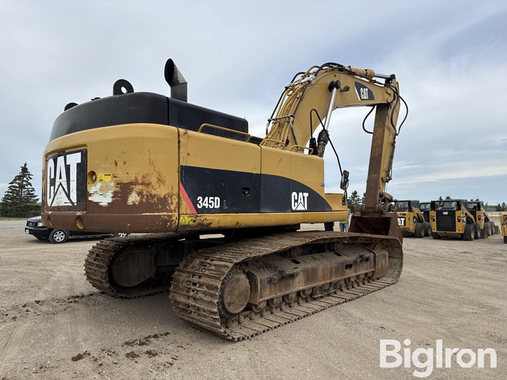 2010-caterpillar-345d-image-5