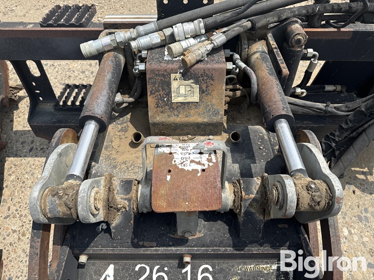 2006-caterpillar-pc205-18-cold-planer-image-13