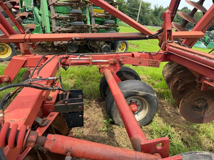 case-ih-3950-image-34