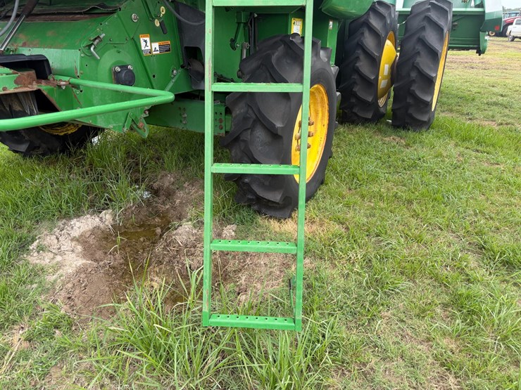 2011-john-deere-9770-sts-image-80