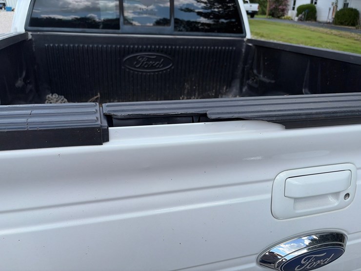 2013-ford-f150-image-23
