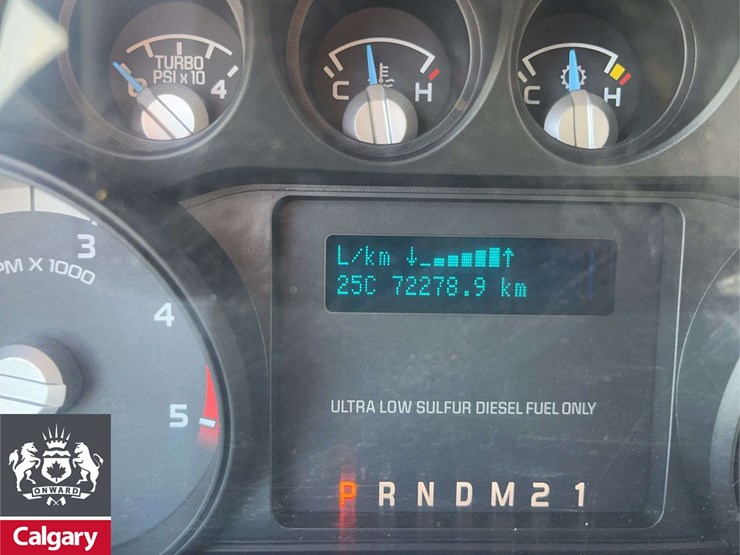 2015-ford-f550-image-26