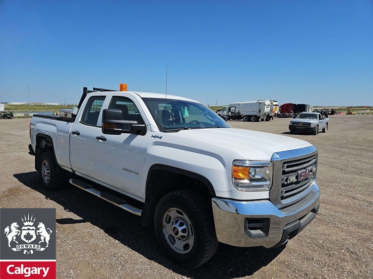 2018-gmc-sierra-2500hd-image-7
